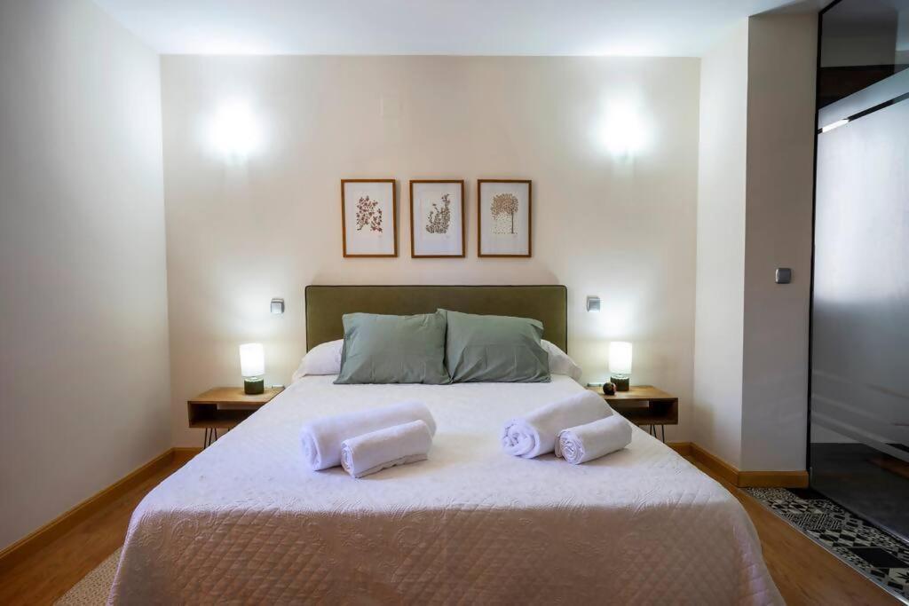 Duplex Apartamento Godoy Centro Caces Eksteriør bilde